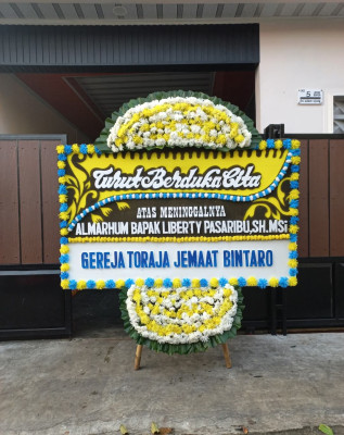 Papan Bunga Duka di Talang Semut
